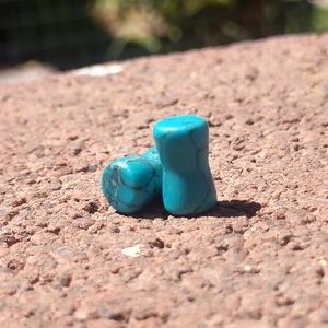 Turquoise guages - size 4